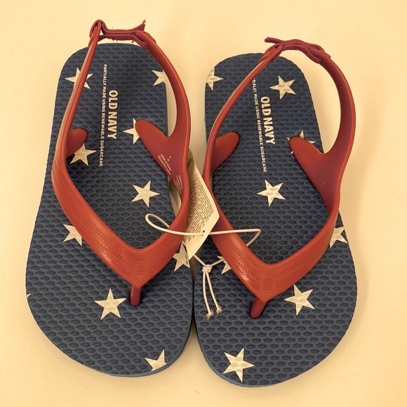 NWT Old Navy Blue Red Stars Sandals - Size 9 - Picture 1 of 3